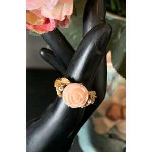 Avon Lovely Peach Rose ring in Gold plate, Vintage